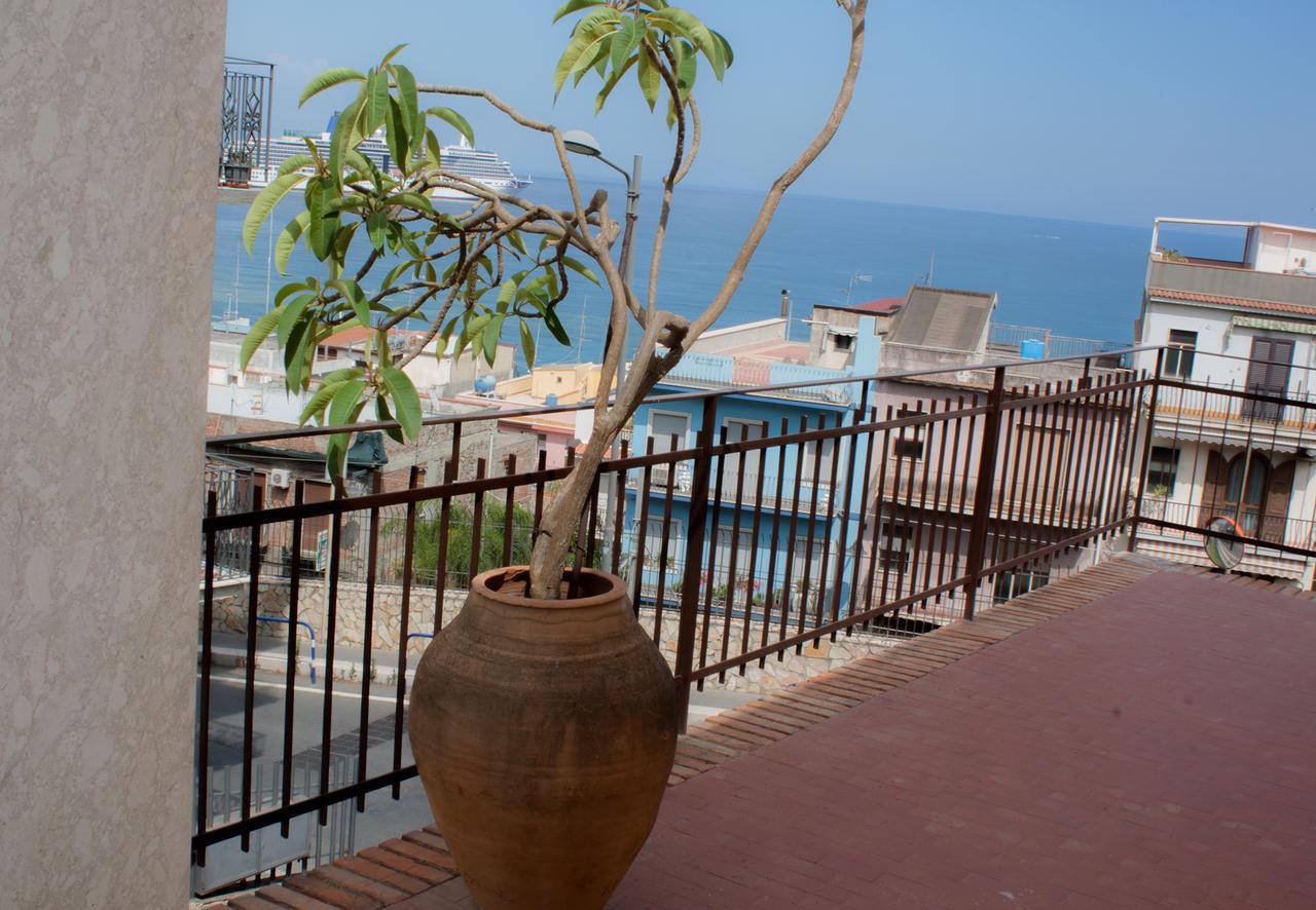 Bed & Breakfast Lighea Giardini Naxos Eksteriør bilde
