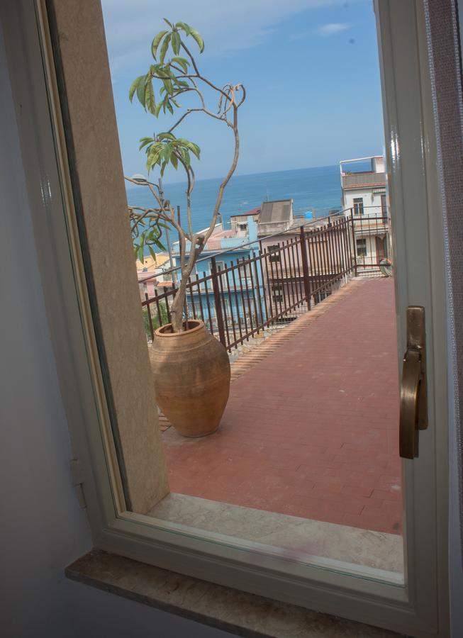Bed & Breakfast Lighea Giardini Naxos Eksteriør bilde