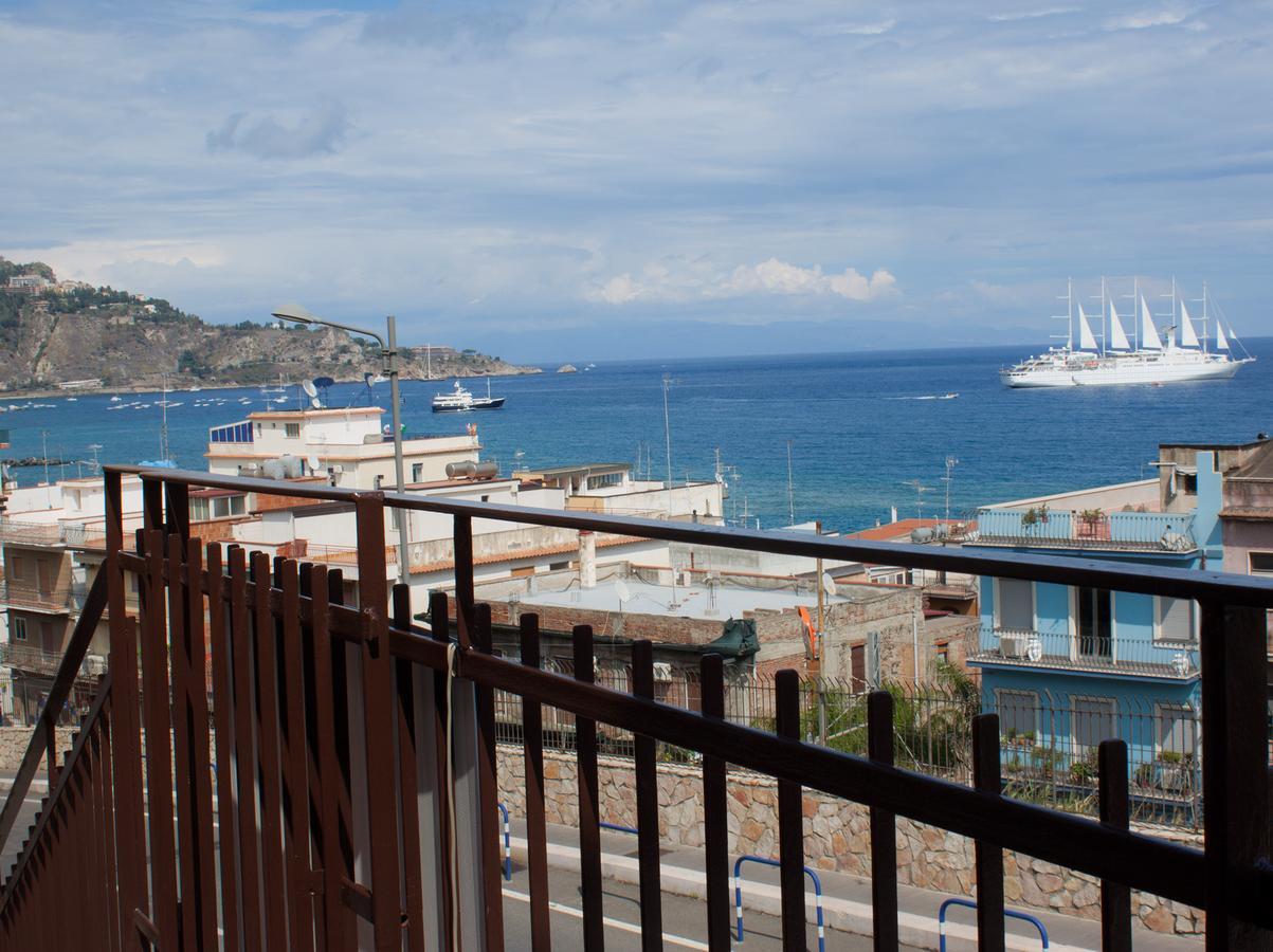Bed & Breakfast Lighea Giardini Naxos Eksteriør bilde